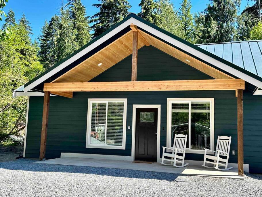 Luxe Mt. Rainier Lodge W/ Hot Tub-Ac-Game Room 애쉬포드 외부 사진